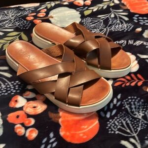 Platform Sandler Mia